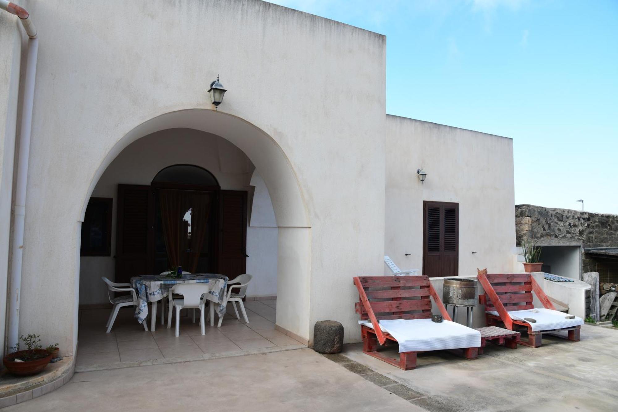 Dammuso Levante In C/Da Tracino A Pantelleria Kamma Luaran gambar